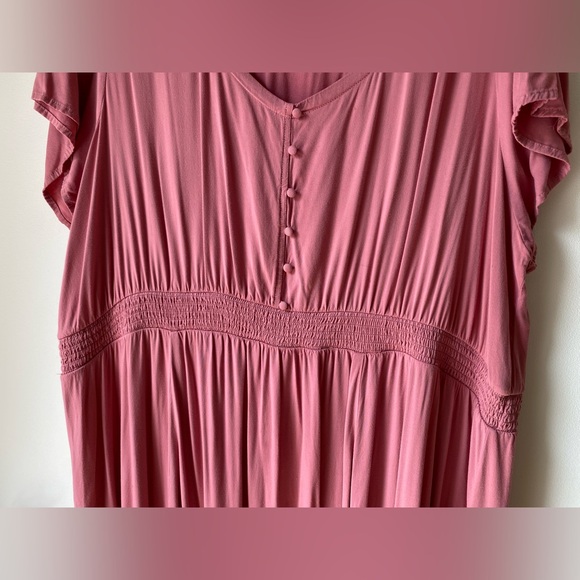 Torrid dusty rose long flowy dress with double front side slits - Picture 5 of 10